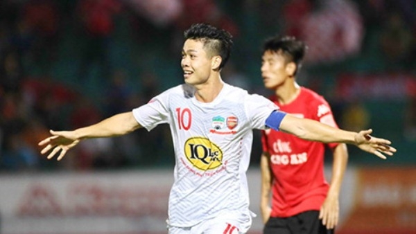 Top 5 bàn thắng đẹp V12 V-League: Vinh danh Công Phượng