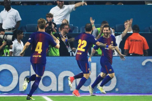 Highlights: Real Madrid 2-3 Barcelona (IC Cup 2017)