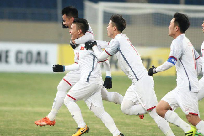Quang Hải trong Top 5 bàn thắng đẹp ở vòng bảng U23 châu Á