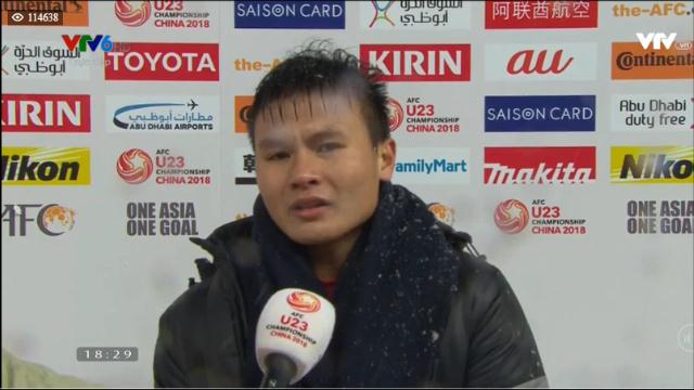 VIDEO: Quang Hải rớm nước mắt mắt biểu sau trận chung kết