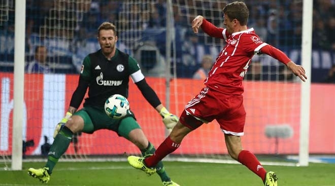 Highlights: Bayern Munich 5-2 Schalke  (Vòng 22 Bundesliga)