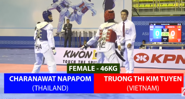 VIDEO: Kim Tuyền đánh bại võ sỹ Thái Lan ở chung kết taekwondo châu Á 2018