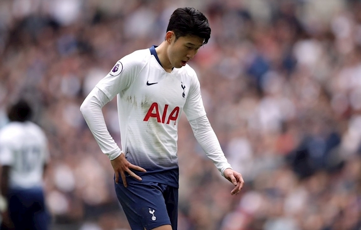 Lĩnh thẻ đỏ, Son Heung-Min bị cấm thi đấu đến tận mùa giải sau
