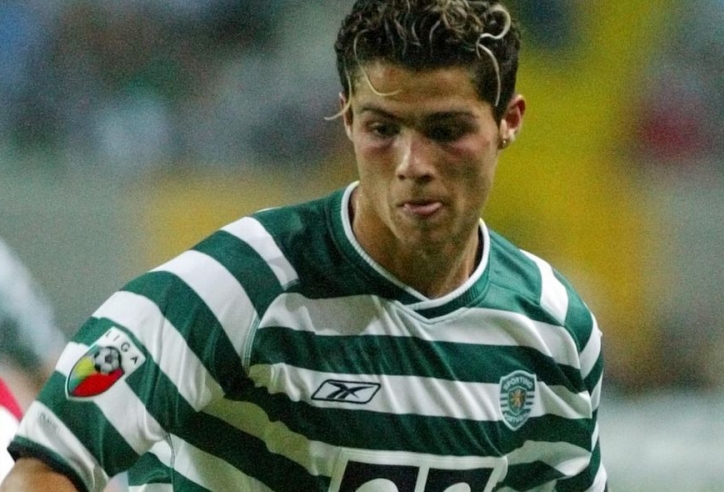 VIDEO: Ronaldo đã khiến MU 'phải lòng' như thế nào? 