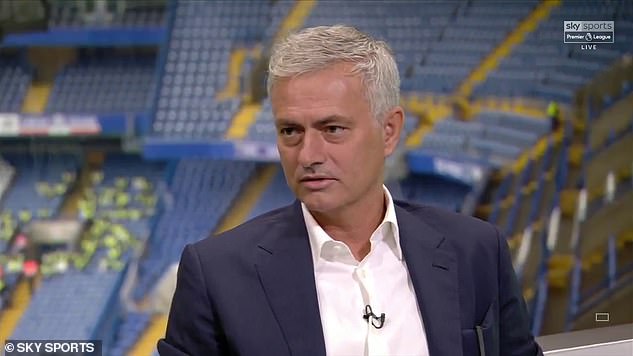 HLV Mourinho trở lại Anh làm đối thủ của MU và Chelsea?