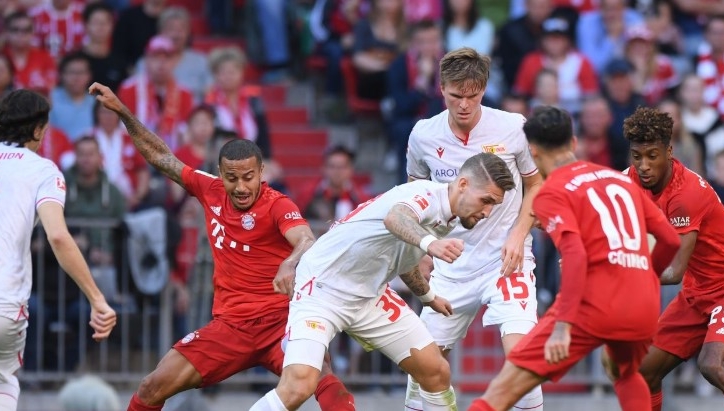 VIDEO: Thoát penalty, Bayern Munich thắng 'hú vía' trước Union Berlin