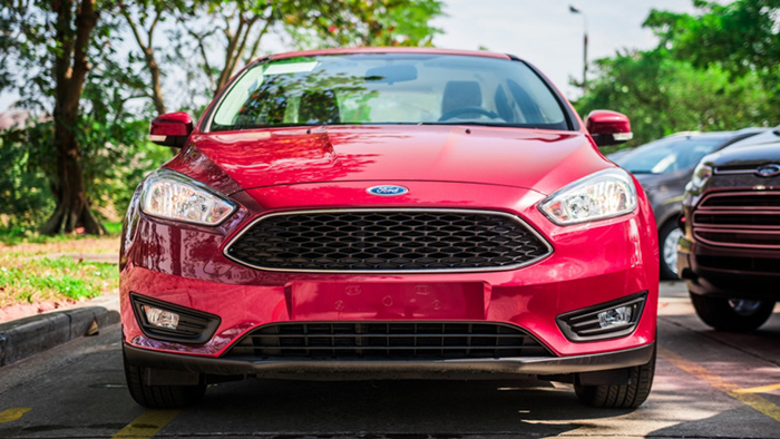 Vì sao Ford Focus giảm giá kịch sàn, chỉ còn 574 triệu/chiếc