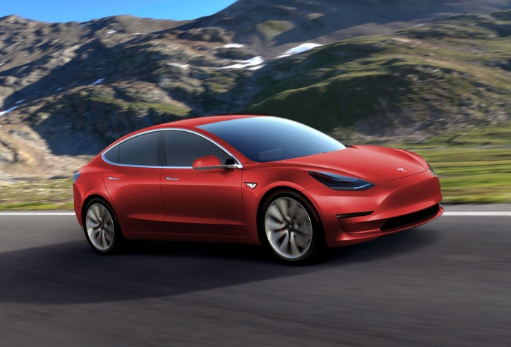 Tesla thua lỗ nặng, nguy cơ lỡ hẹn sản xuất Model 3