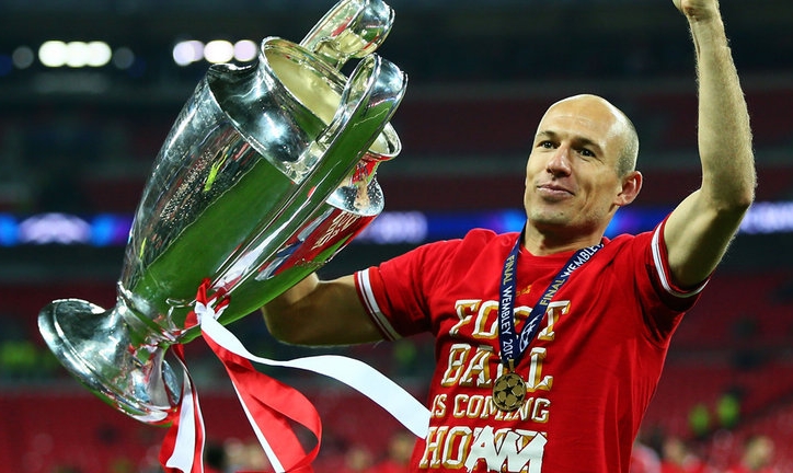 Rời Bayern Munich, Robben rộng cửa trở lại Ngoại hạng Anh