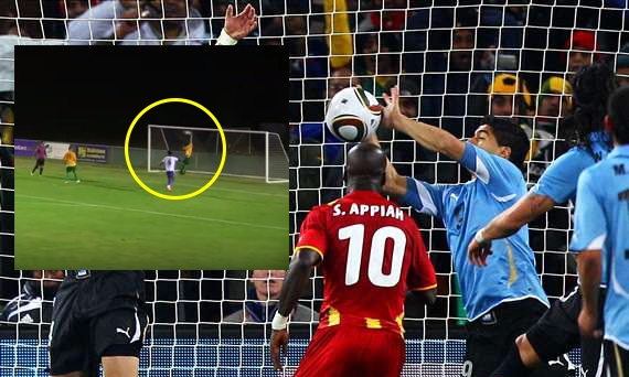 VIDEO: Cầu thủ tái hiện 'bàn tay Chúa' của Suarez và cái kết