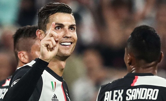 Ronaldo phá hàng loạt kỷ lục 'vô tiền khoáng hậu' tại Cúp C1