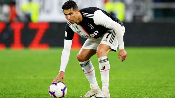 Sút phạt tệ khủng khiếp, Ronaldo vẫn nhận đặc quyền tại Juventus