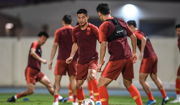 CHÙM ẢNH: Trung Quốc tập luyện chuẩn bị cho vòng loại World Cup 2022