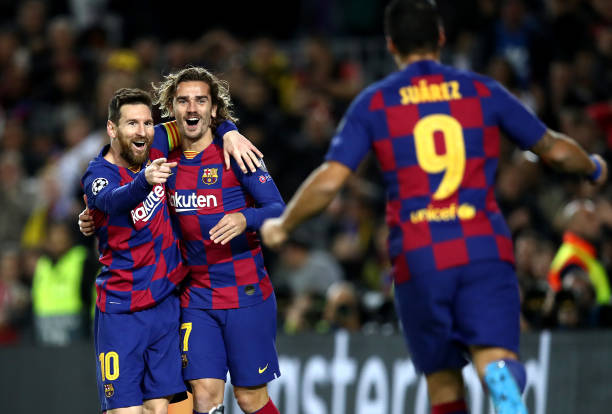 Messi thăng hoa giúp Barca giành vé vào vòng 1/8 Cúp C1