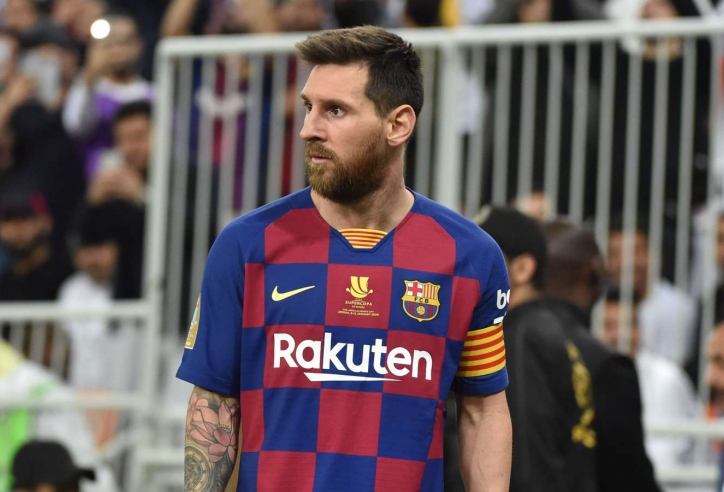 Messi: 'Barca mắc những sai lầm trẻ con'