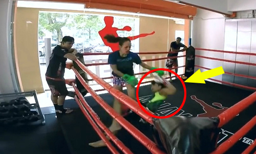 VIDEO: Nữ cao thủ Muay Thái hạ gục 2 võ sĩ nam trên sàn đấu