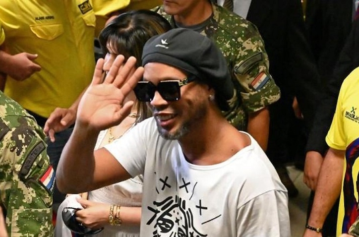 Xuất hiện tình tiết có thể giúp Ronaldinho được giảm án tù