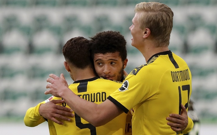 Paderborn 07 vs Dortmund: Đứng dậy mà đi