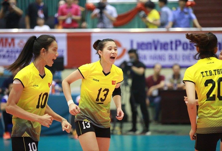 VTV Cup 2018: 'Sốc' khi Đặng Thu Huyền phải ngồi ghế dự bị