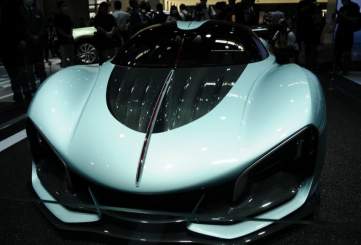 Trung Quốc ra mắt siêu xe 'độc lạ' giá 34 tỷ VNĐ