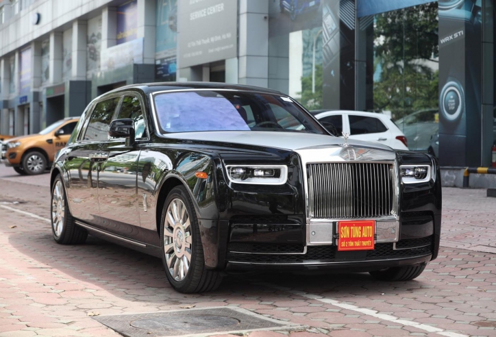 'Cận cảnh' Rolls-Royce Phantom VIII giá hơn 70 tỷ vừa về Việt Nam