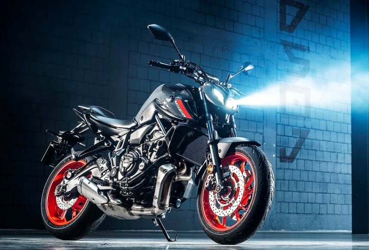 Yamaha MT-07 2021 ra mắt, giá từ 7.599 USD (176 triệu VNĐ)