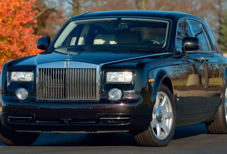 Rolls-Royce Phantom của Donald Trump bất ngờ được rao bán