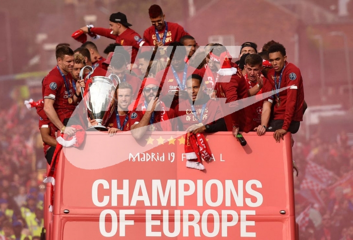 Liverpool nhận khoản tài trợ áo đấu khủng từ Nike