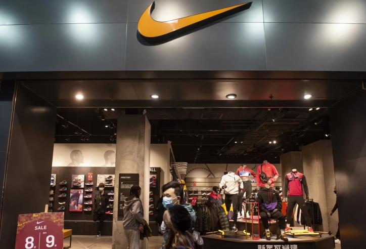 Nike mất 17 tỷ USD vì Virus Corona