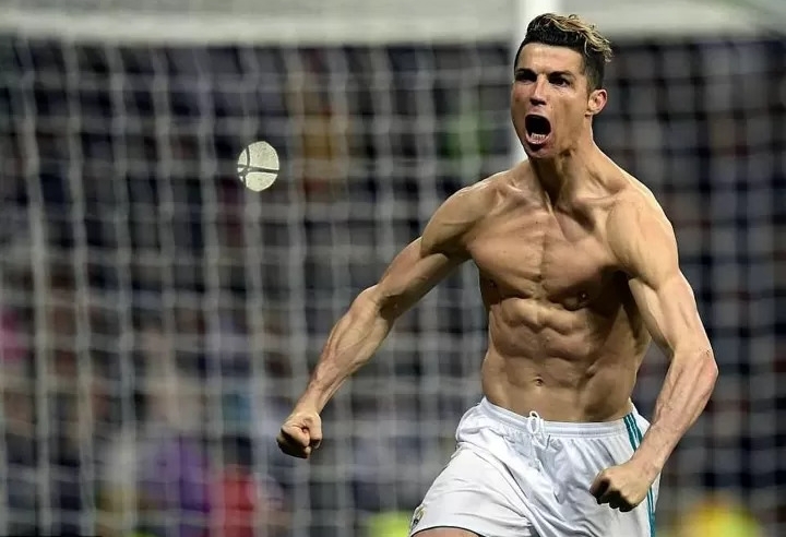 Ronaldo thú nhận sở thích 'tội lỗi' trong chế độ dinh dưỡng