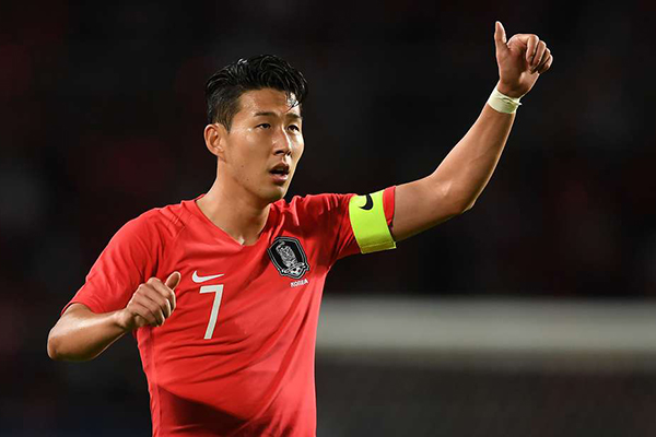Lịch thi đấu bóng đá ngày 12/10: Hàn Quốc vs Uruguay