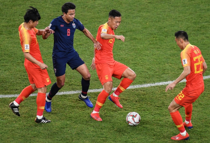 Gục ngã trước Trung Quốc, Thái Lan bị loại khỏi Asian Cup 