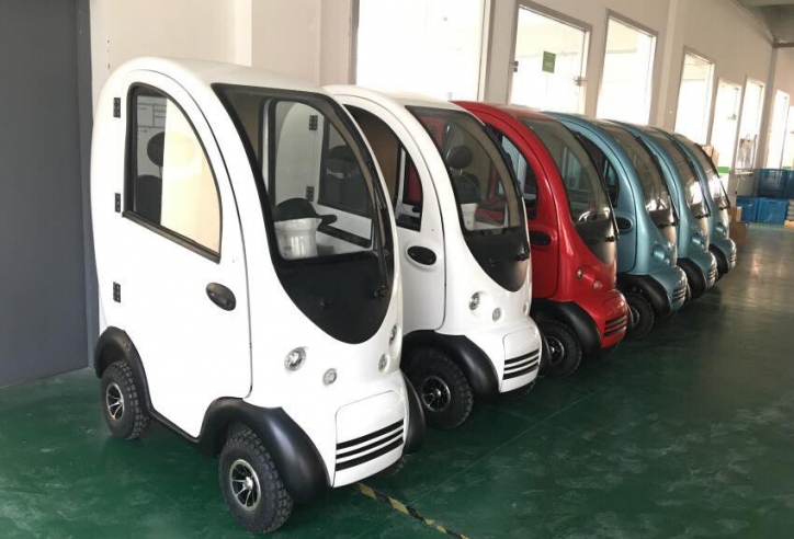 IDU - ô tô Trung Quốc giá 40 triệu, trang bị camera lùi đang được rao bán ở Việt Nam