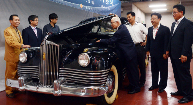 Loạt xe sang từng được sử dụng để phục vụ các đời lãnh đạo Triều Tiên