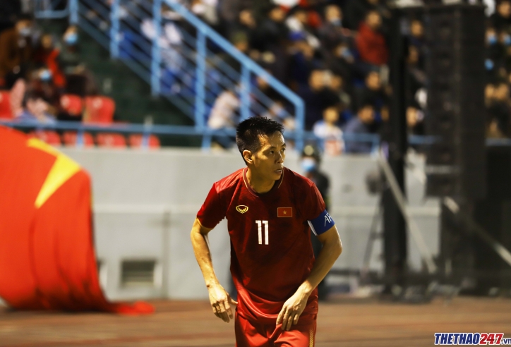HLV Park Hang Seo để Văn Quyết thoải mái chọn vị trí thi đấu