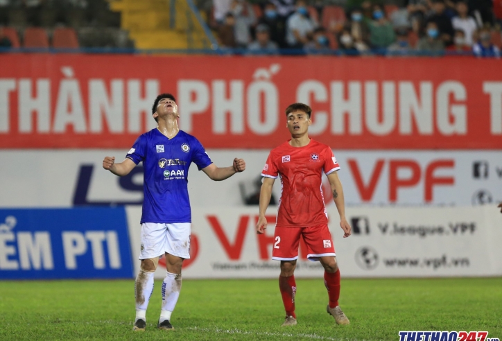 VIDEO: Ngân Văn Đại thăng hoa ghi bàn cho Hà Nội FC