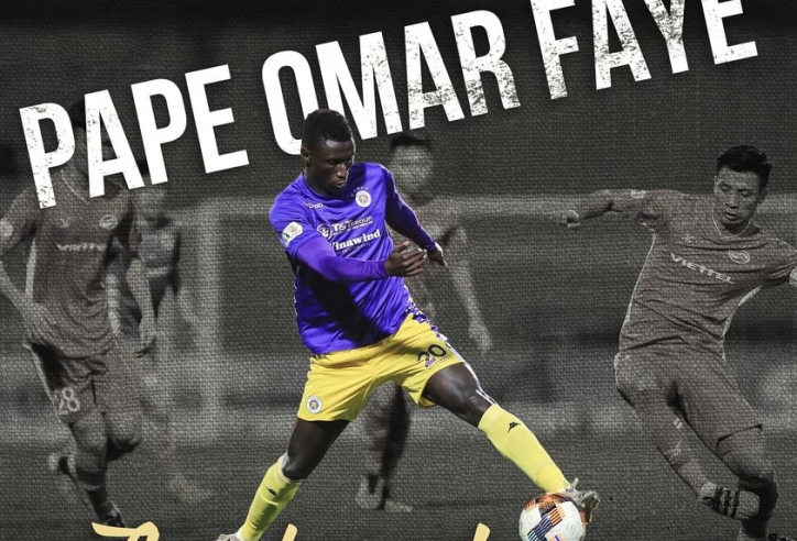 Hà Nội FC nói lời chia tay Pape Omar khi V.League 2020 hạ màn