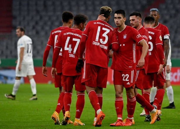 Tân binh tỏa sáng, Bayern Munich nhẹ nhàng hạ đội bóng 'tí hon'