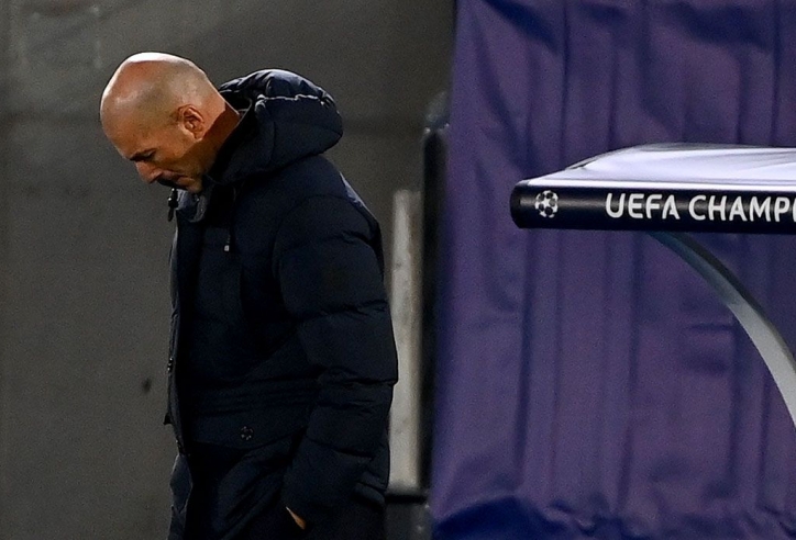 Real Madrid gửi tối hậu thư ấn định thời điểm Zidane rời Bernabeu