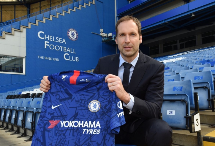 Petr Cech sẵn sàng bắt chính cho Chelsea