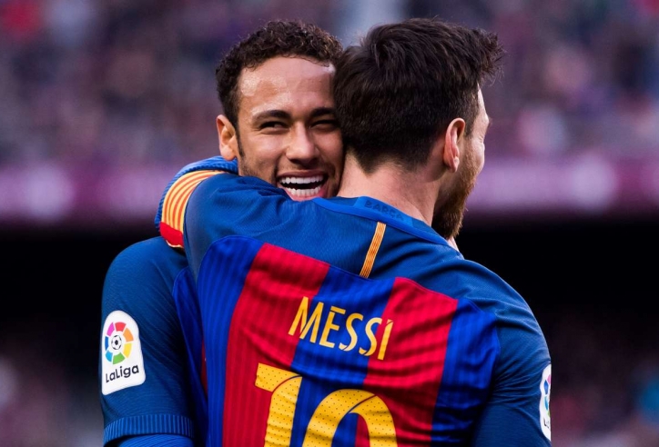 VIDEO: Cầu thủ nhí hội tụ tinh hoa Neymar và Messi