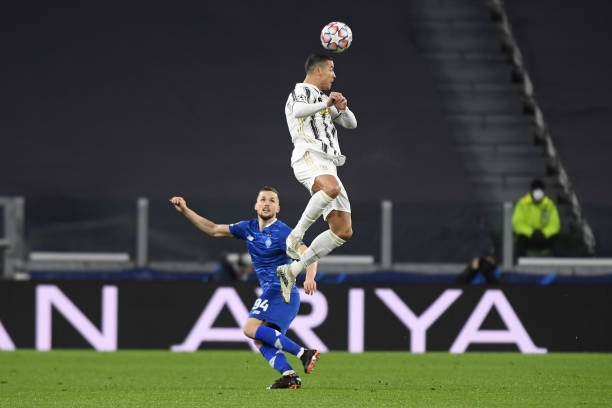 Ronaldo tỏa sáng, Juventus giành chiến thắng ngay trên sân nhà