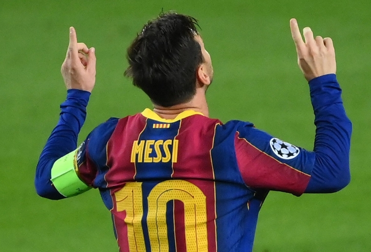 Ronaldo gọi, Messi trả lời bằng thành tích siêu khủng