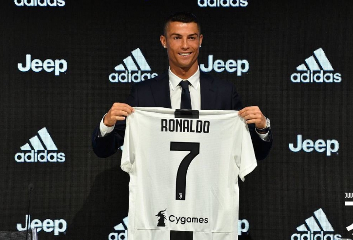 ‘Chiêu mộ Ronaldo là một sai lầm của Juventus’