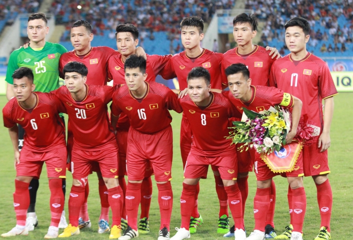 Chốt danh sách U23 Việt Nam: Thầy Quang Hải chỉ ra 12 người chắc suất