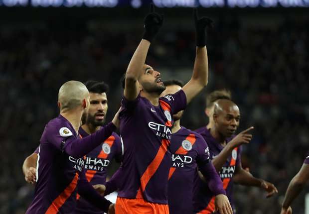 Sao Man City ghi bàn, ăn mừng xúc động tri ân đến cố chủ tịch Leicester