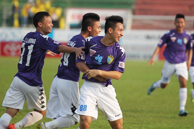 Hà Nội FC vs Than Quảng Ninh: Phô diễn sức mạnh