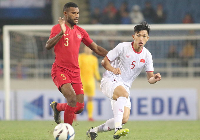 Truyền thông Indonesia nghi ngờ Manewar nháy mắt với BHL Việt Nam