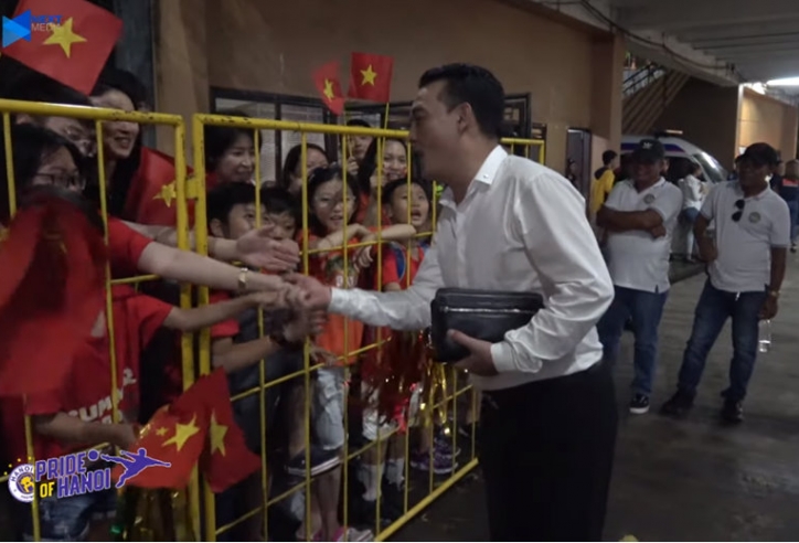 VIDEO: Lãnh đạo và cầu thủ Hà Nội cảm ơn CĐV sau trận đấu với Ceres