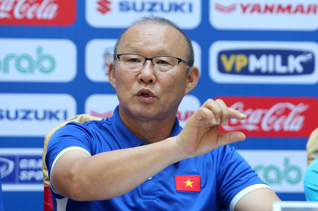 HLV Park chốt ngày trở lại Việt Nam chuẩn bị cho VL World Cup